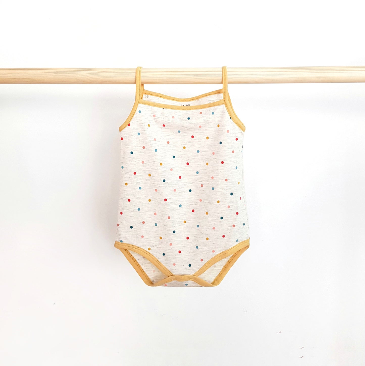 BODY TIRANTES CONFETI