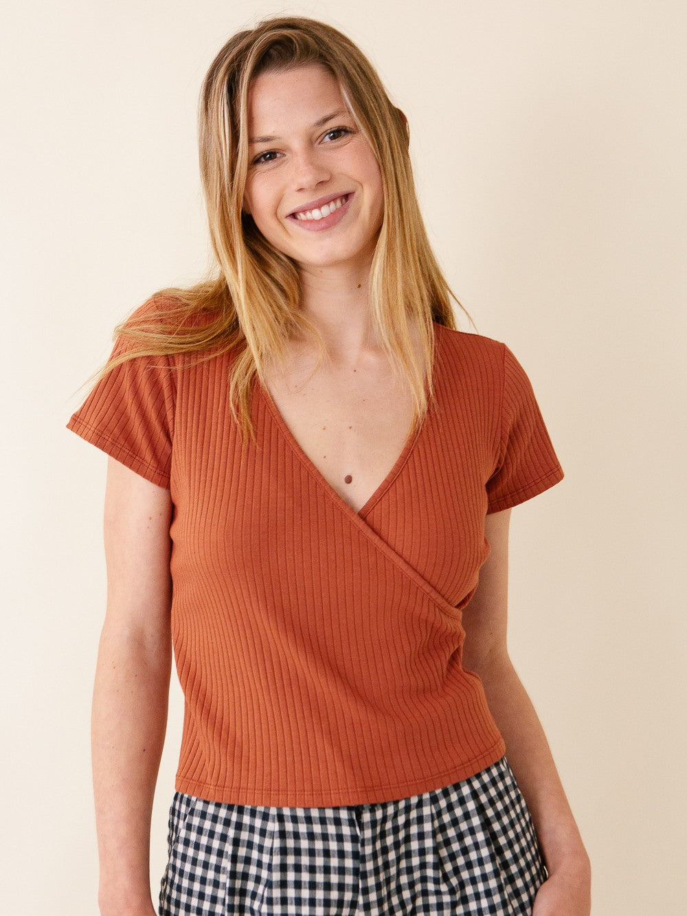 CAMISETA JUDITH ROSEWOOD