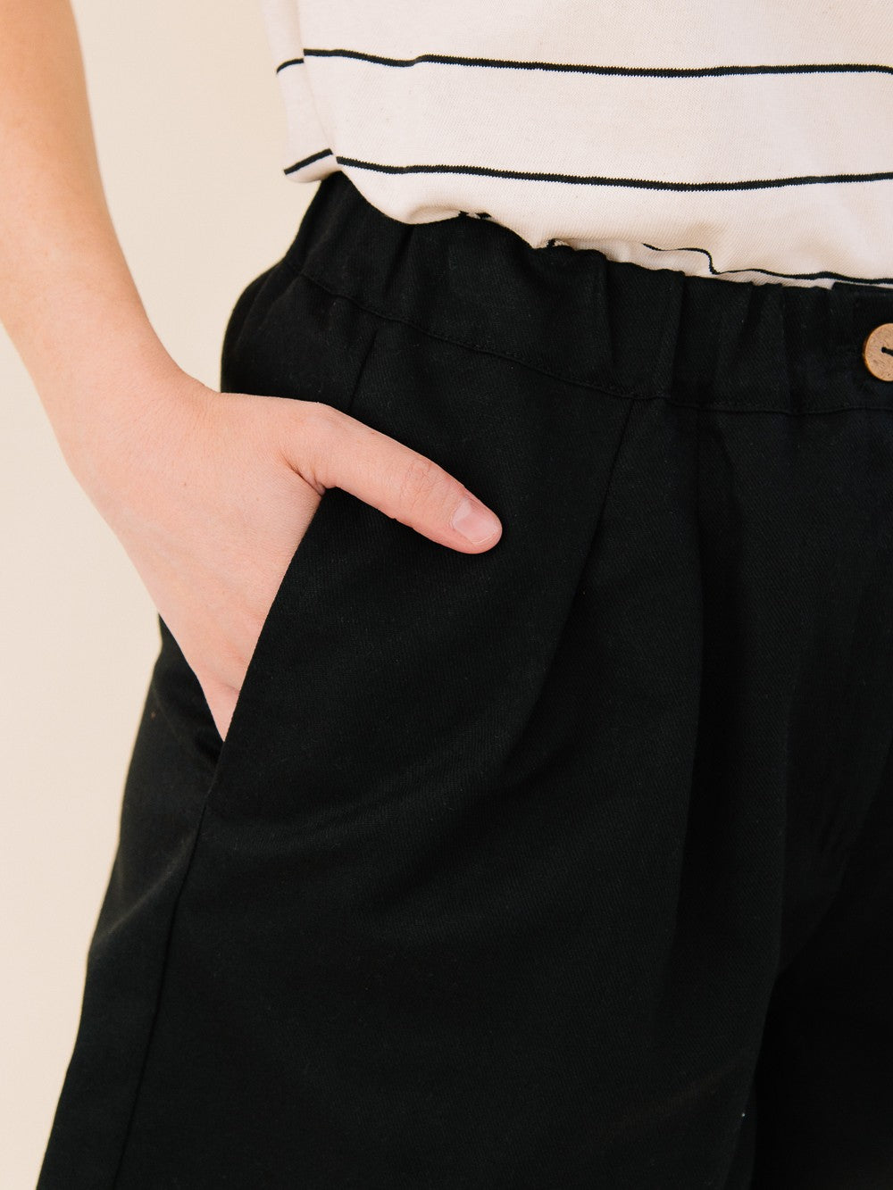 SHORTS MONA NEGROS