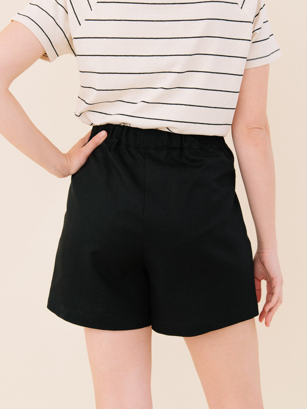 SHORTS MONA NEGROS