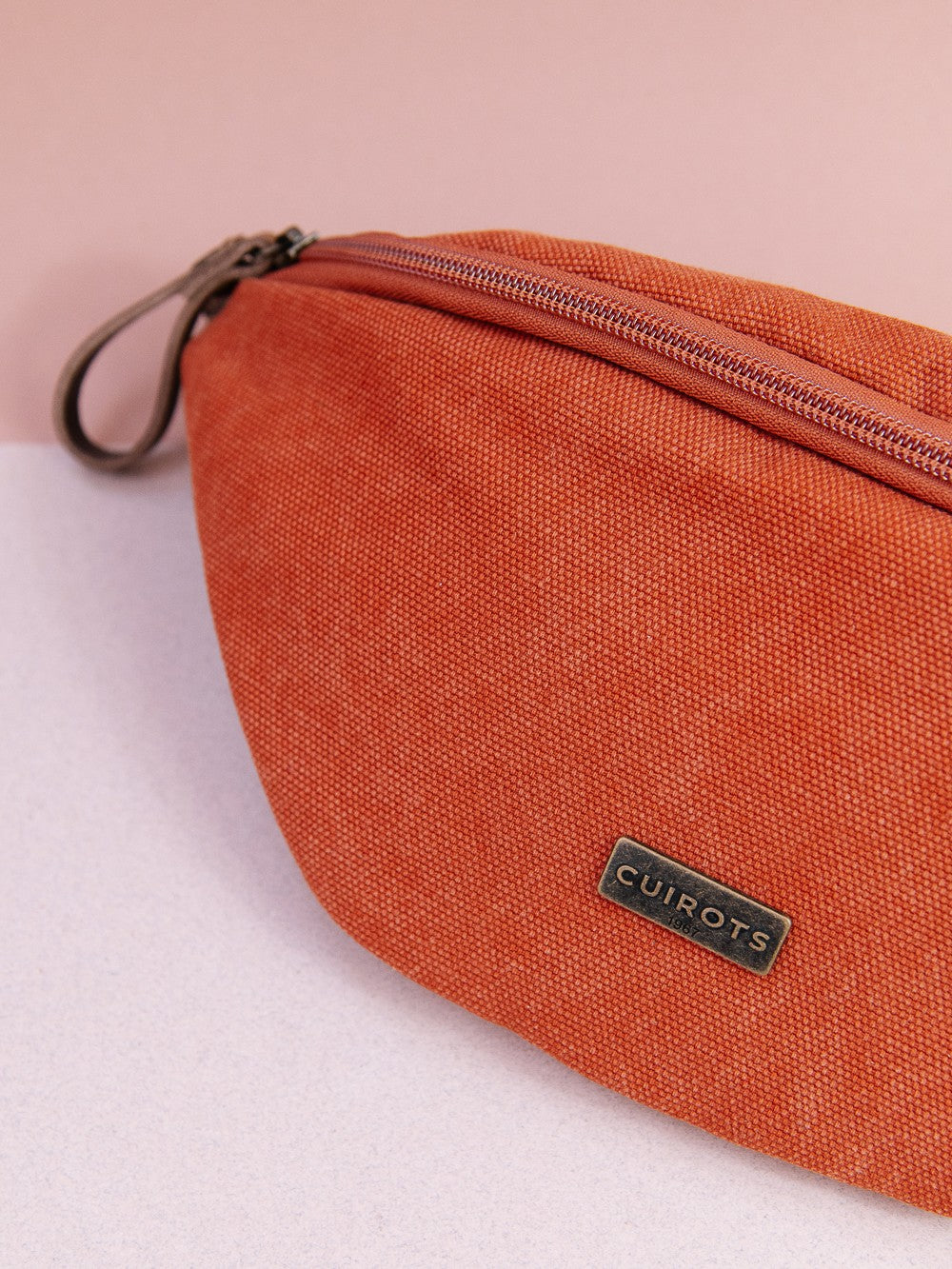 RIÑONERA CUIROTS CANVAS CALDERA