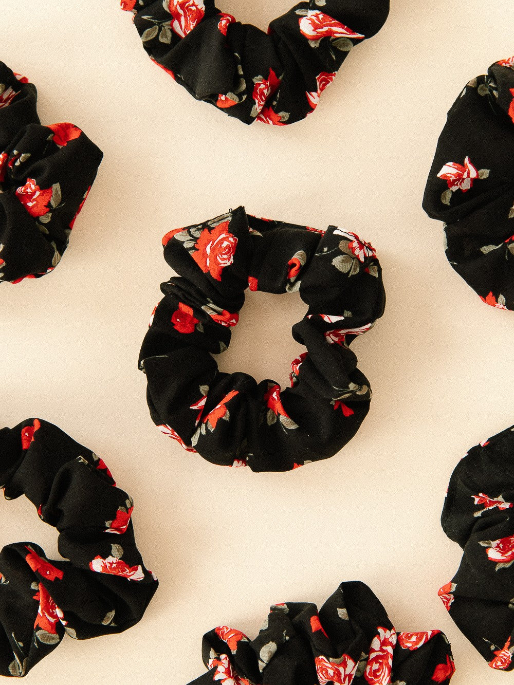 COLETERO SOLIDARIO ROSES