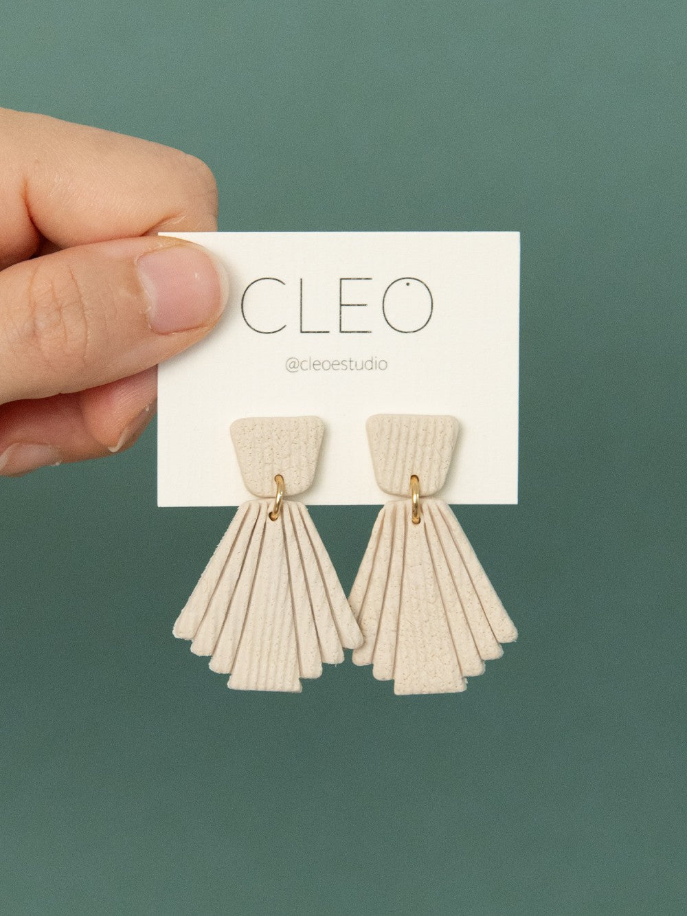 PENDIENTES CLEO JULIETTA BEIGE