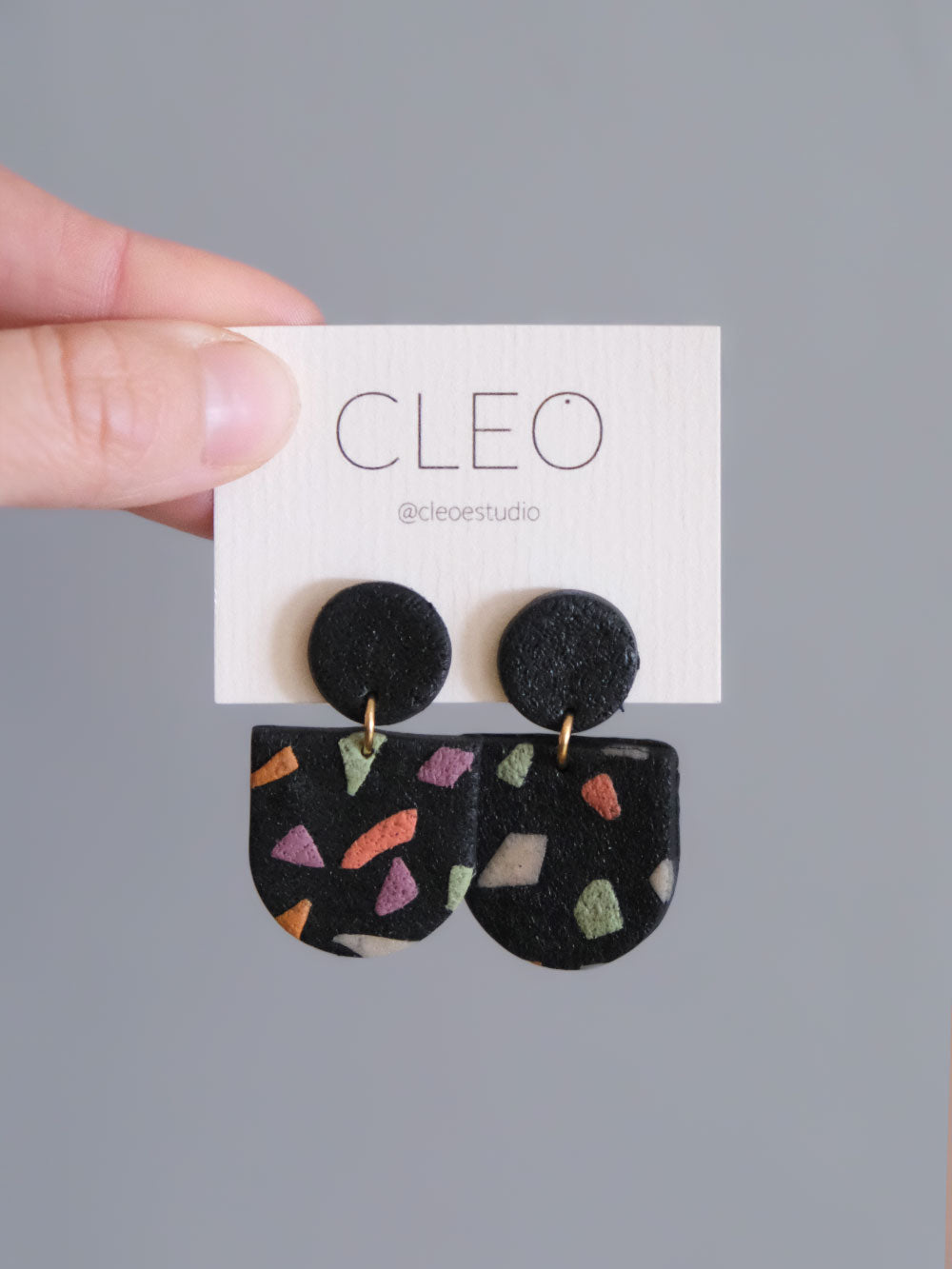 Pendientes Cleo en color Cécile Calidoscopi, detalle 2 – ANTONIETA Barcelona