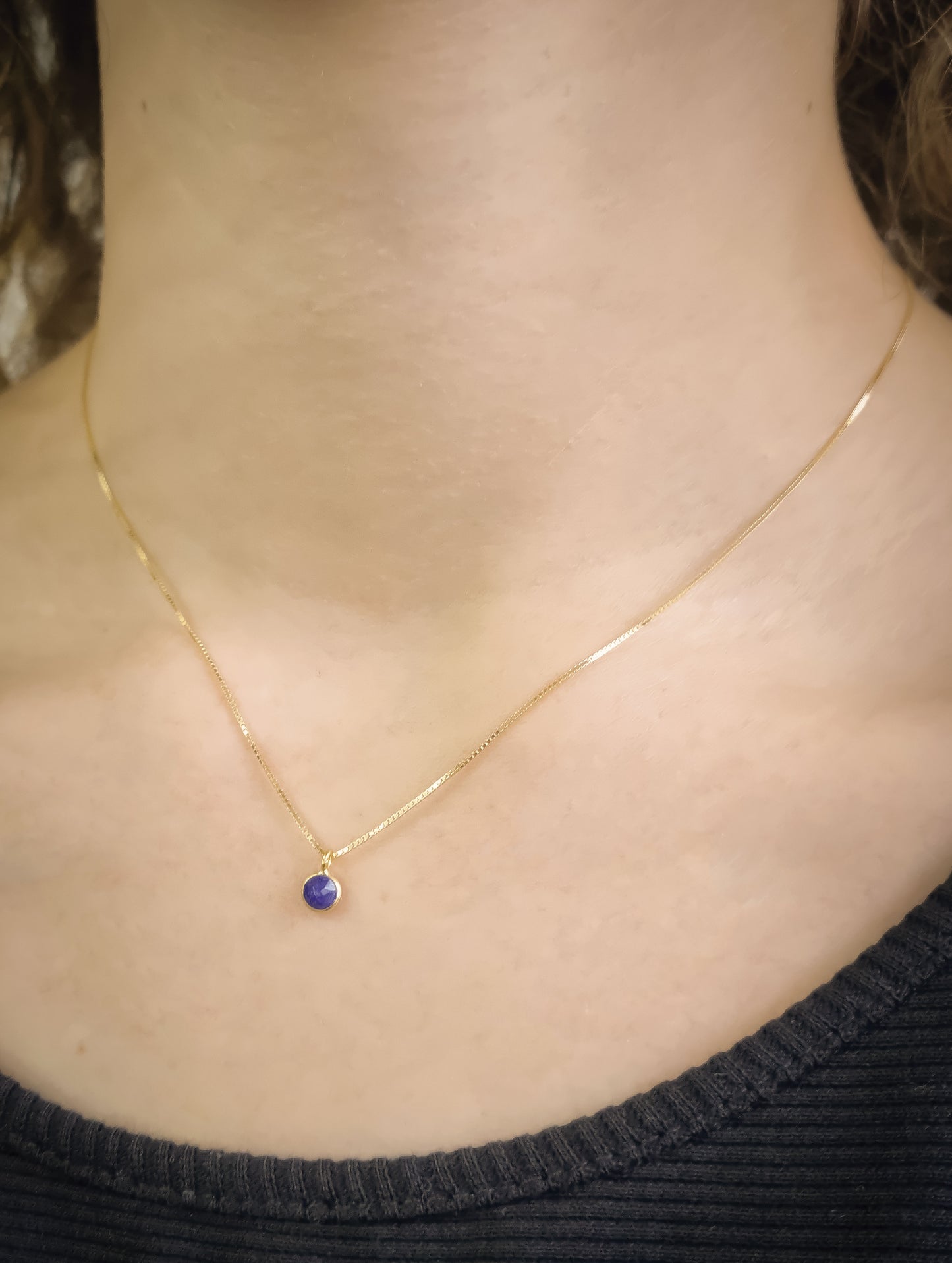 DORA BLUE GOLDEN DOT NECKLACE