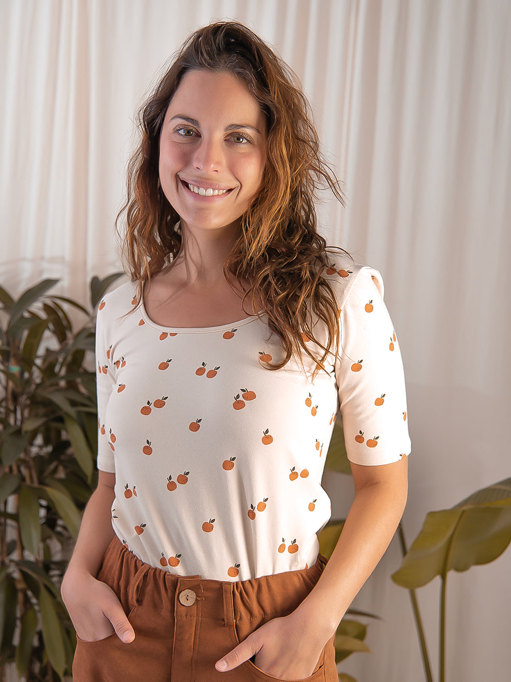 Camiseta Mei en color Peach, detalle 4 – ANTONIETA Barcelona