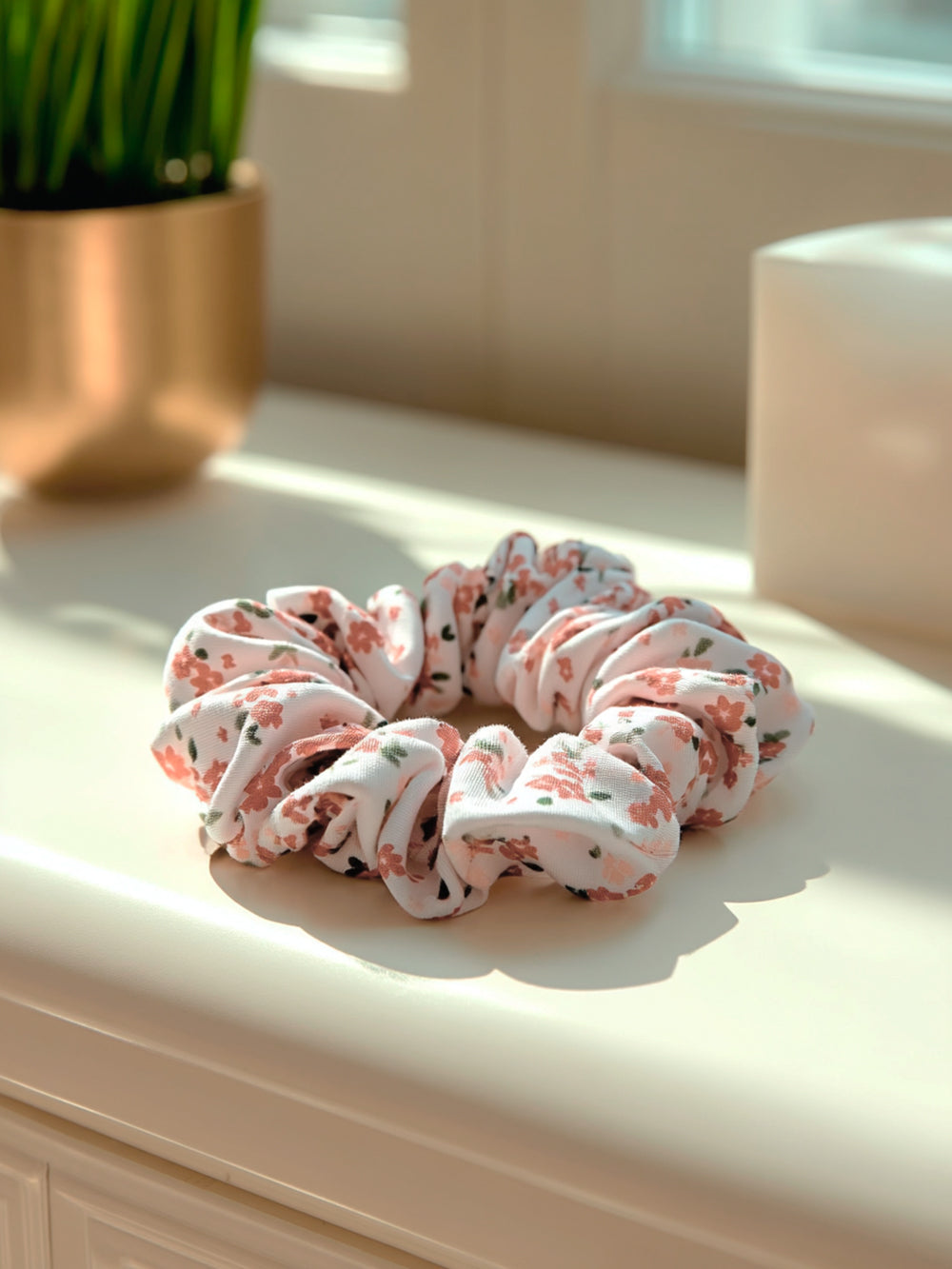 SERENA SOLIDARITY SCRUNCHIE