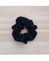 SOLIDARY SCRUNCHIE BLACK