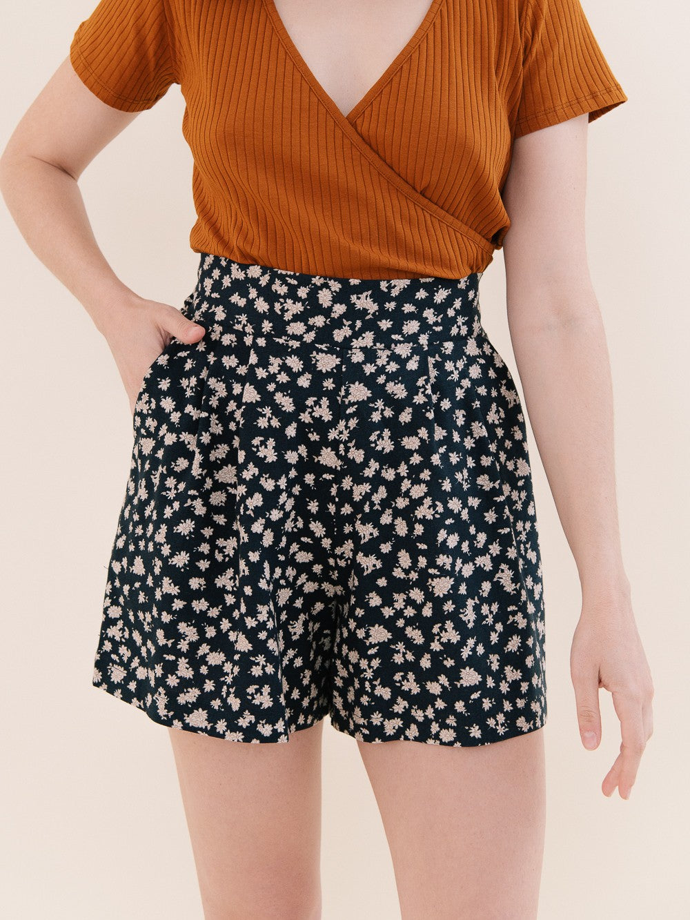 SHORTS SIRA POEM