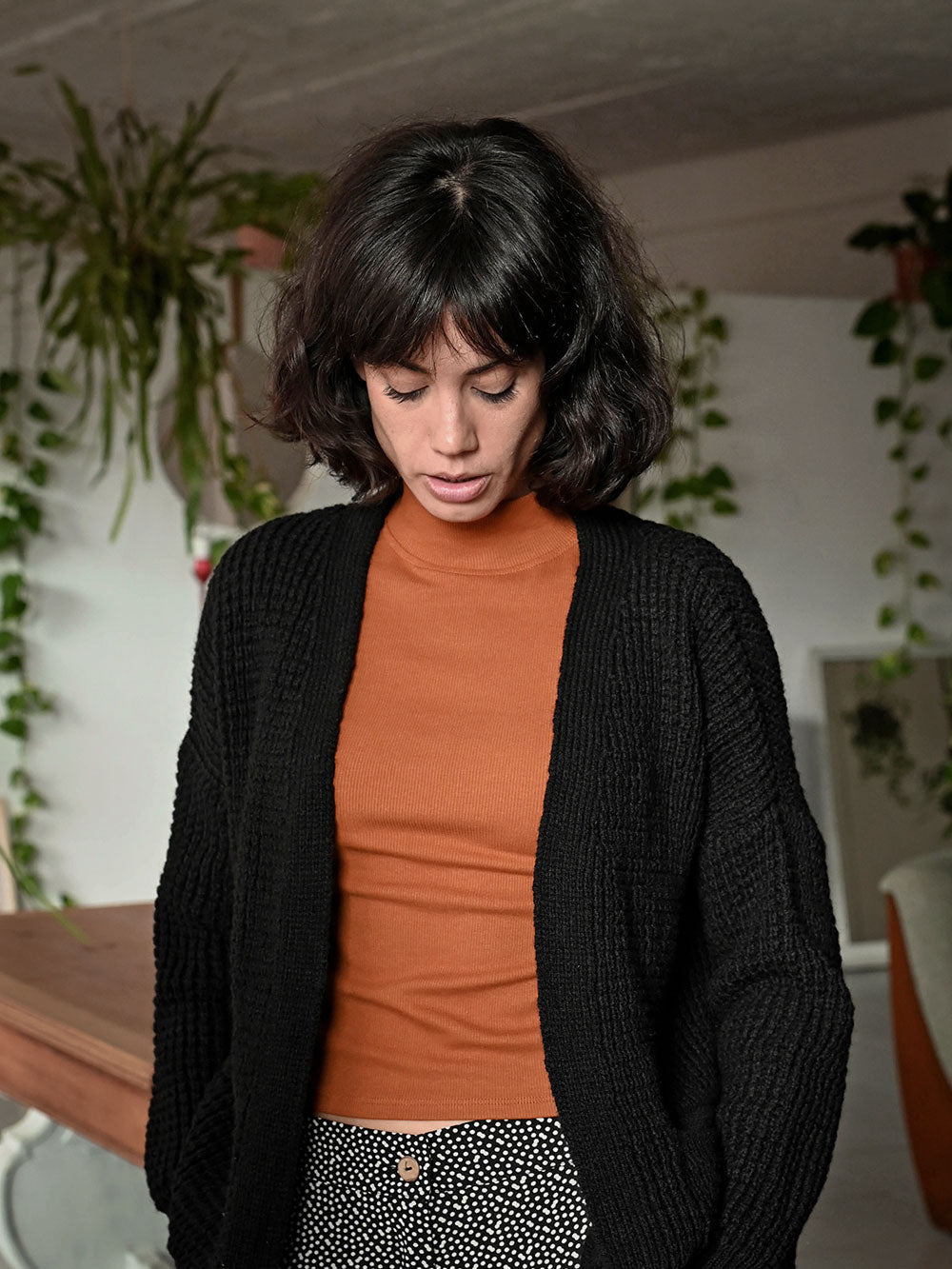 Chaqueta Greta en color Black de punto, detalle 3 – ANTONIETA Barcelona