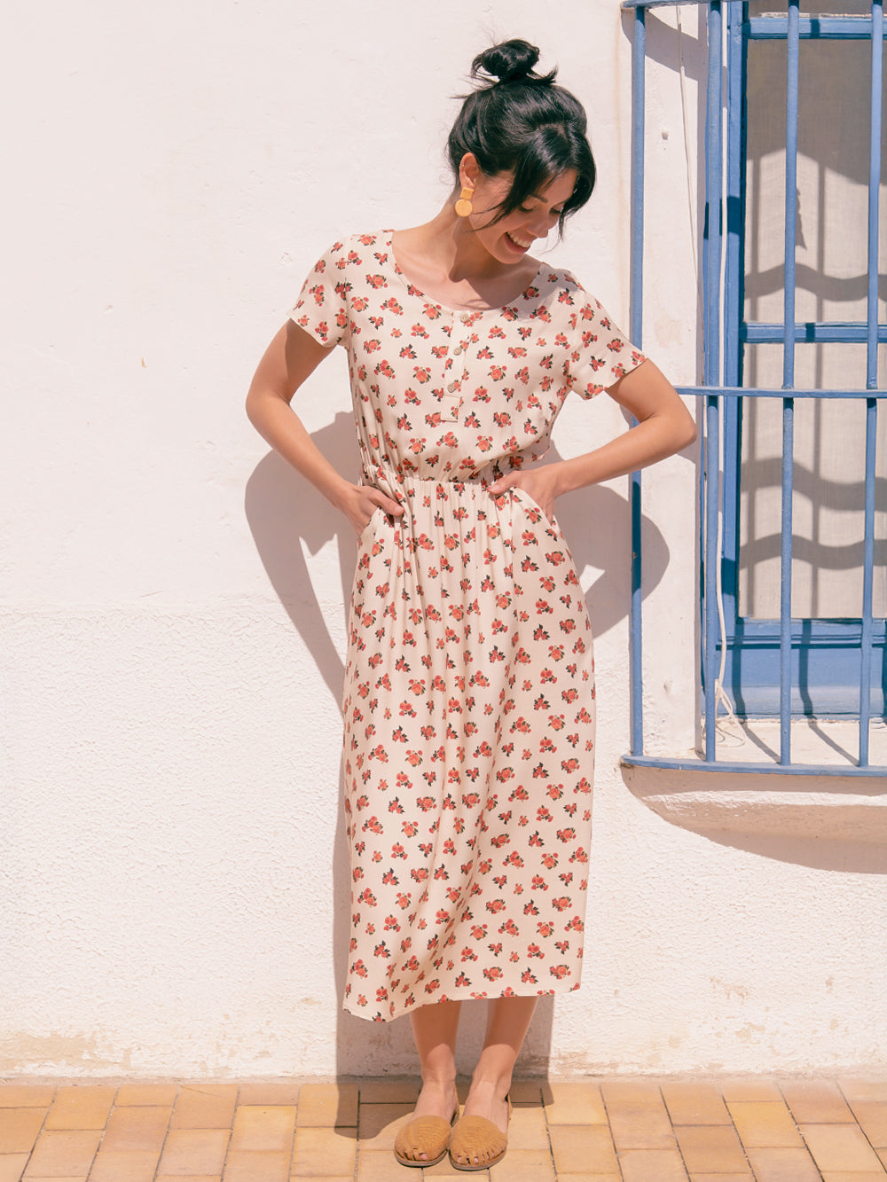 JOANA ROSES DRESS