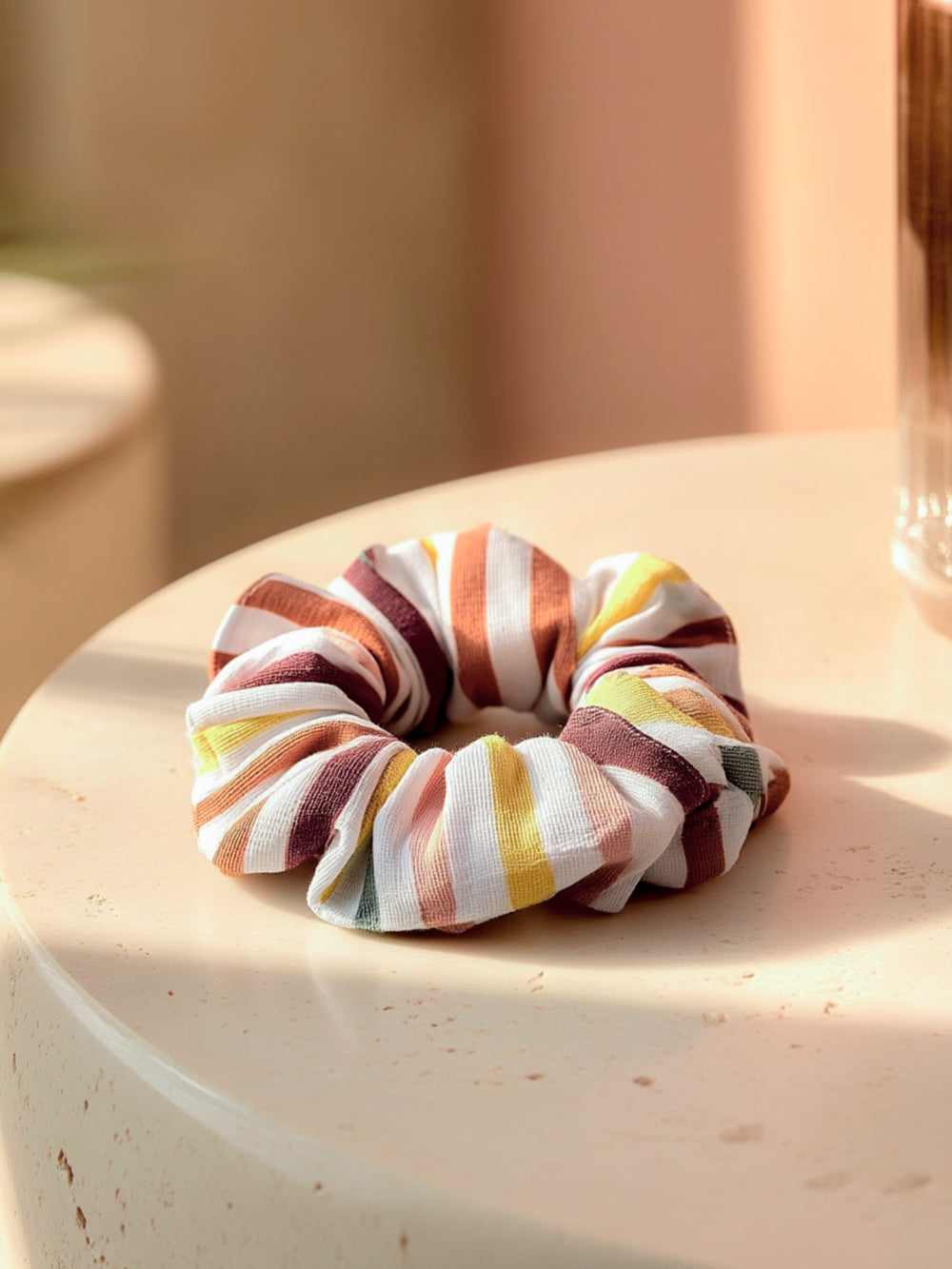 IRIS SOLIDARITY SCRUNCHIE